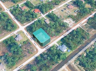 1061 Grove St E, Lehigh Acres, FL 33974
