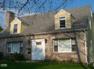 7 Rockmere Rd #2, Norwalk, CT 06851