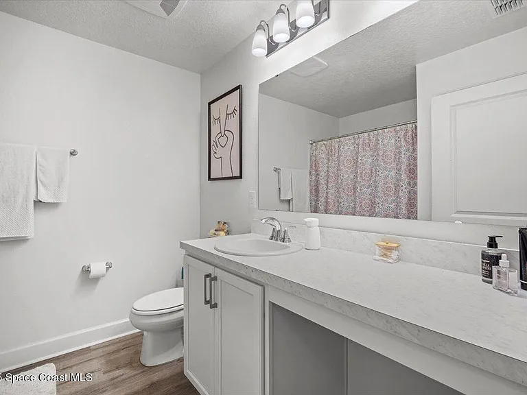 527 Glaspell Cir SE — Photo 28