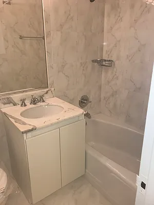 Rented by Solow Realty | media 8