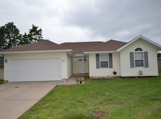 425 S Sherwood Ave, Republic, MO 65738