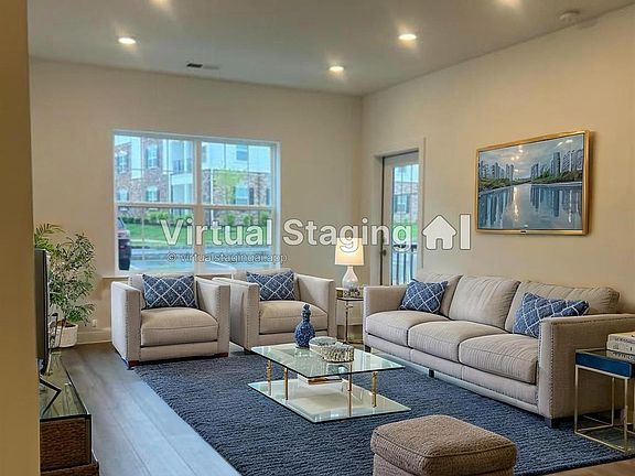 4th image of 1015 Vanderbergh Blvd