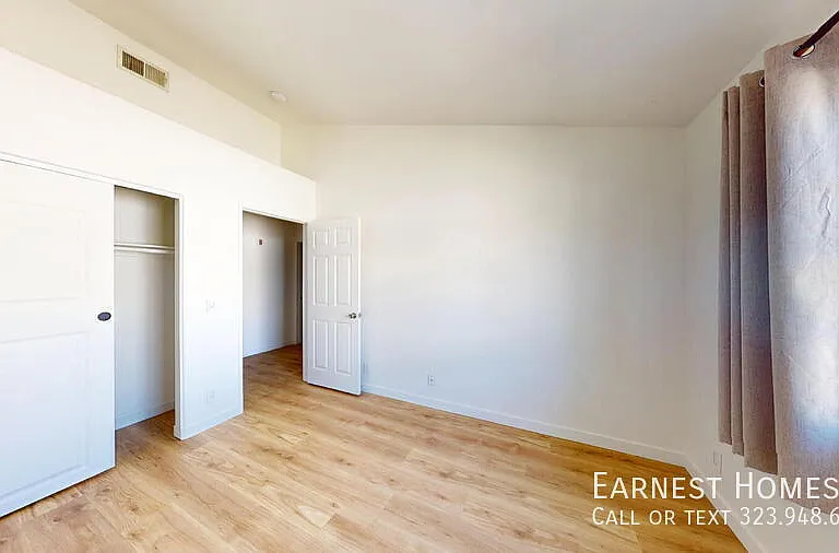 18347 Saticoy St #31 — Photo 33