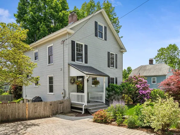 88 West Street, Simsbury, CT 06070