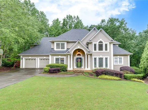 3028 Towneside Ln, Woodstock, GA 30189