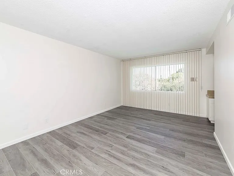 4610 Rockbluff Dr — Photo 19