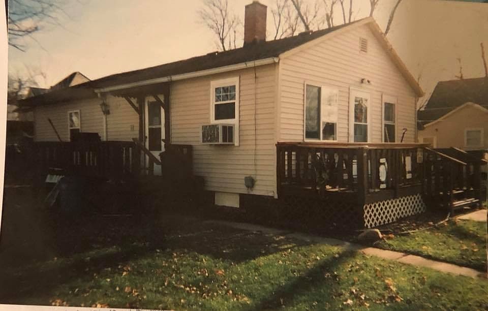 2nd image of 1 N Clark Ave