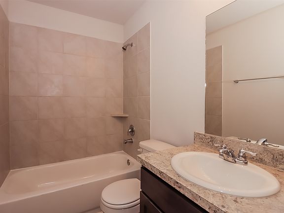 2nd image of 2516 N Lina Ct #2516