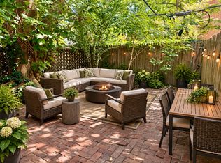 421 S 8th St APT 1R, Philadelphia, PA 19147