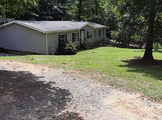 1021 Dean Cir, Dandridge, TN 37725