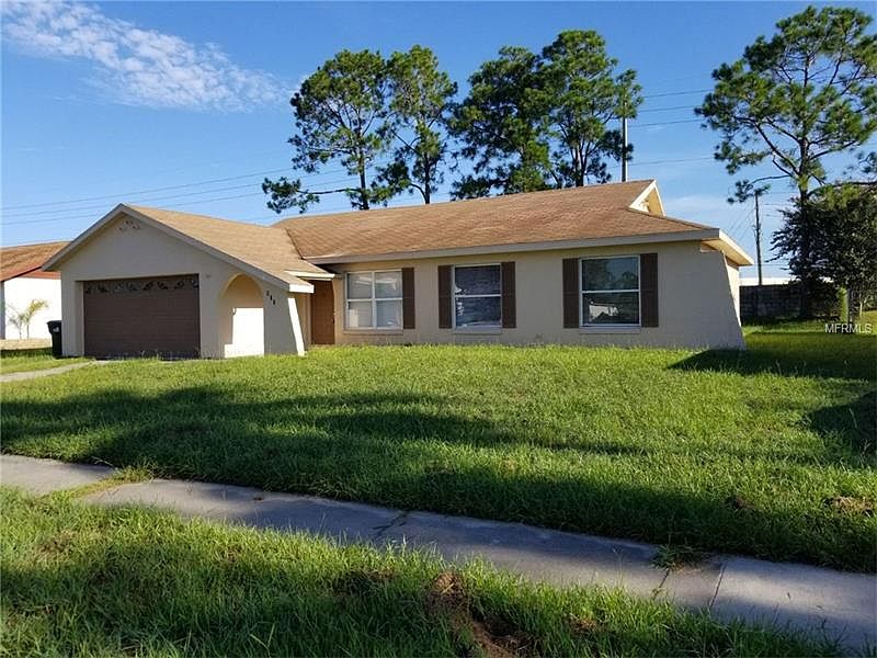 1st image of 827 Alabama Woods Ln