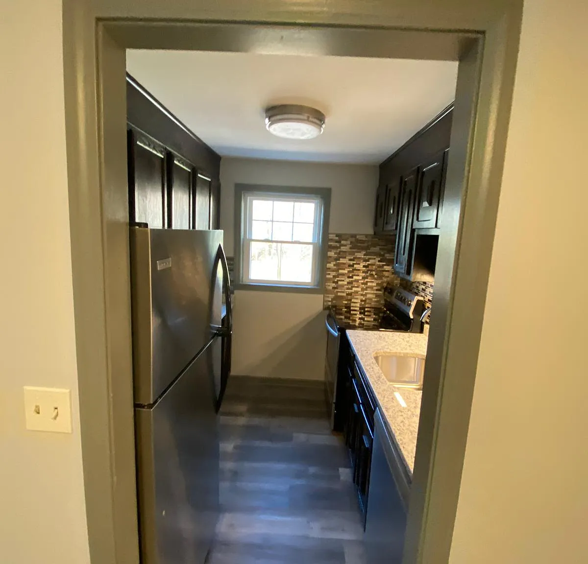 1 bed, 600 sqft, $1,350 — Photo 2