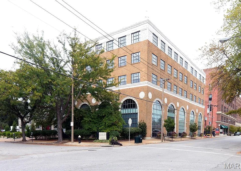 4901 Washington Blvd #4B