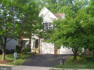 20604 Parkside Cir, Sterling, VA 20165