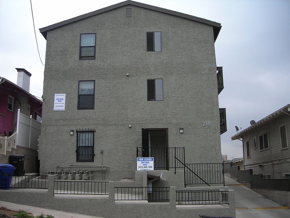 1st image of 218 Lake Shore Ter APT 6