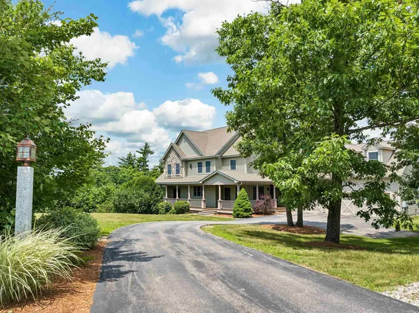 9 Crescent Drive, Bow, NH 03304