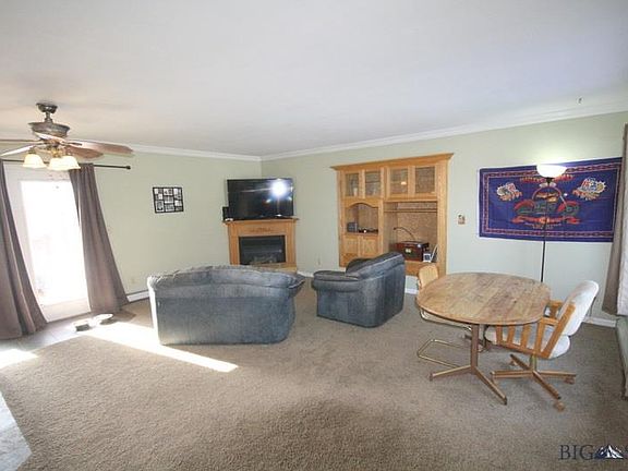2nd image of 204 W Cascade Ave