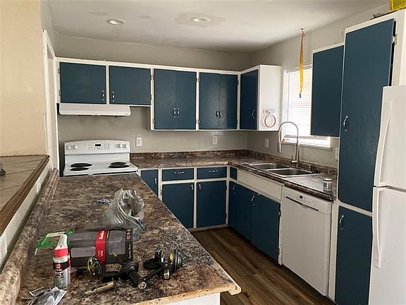 3rd image of 2534 S 28th St