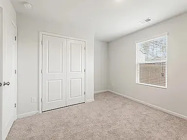 979 Prudence Dr — Photo 36