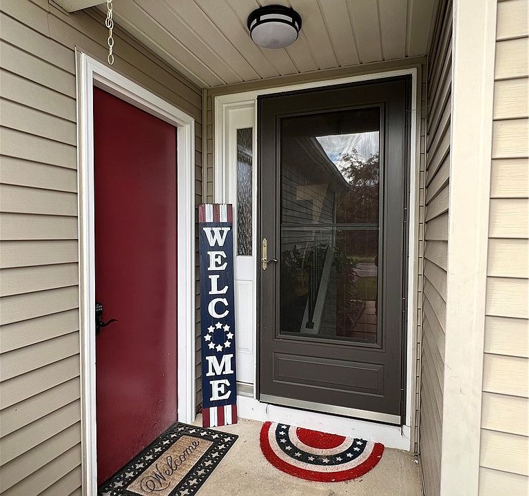1st image of 1470 Wood Dr
