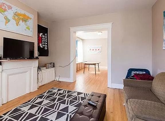 5th image of 1224 W Wrightwood Ave #1