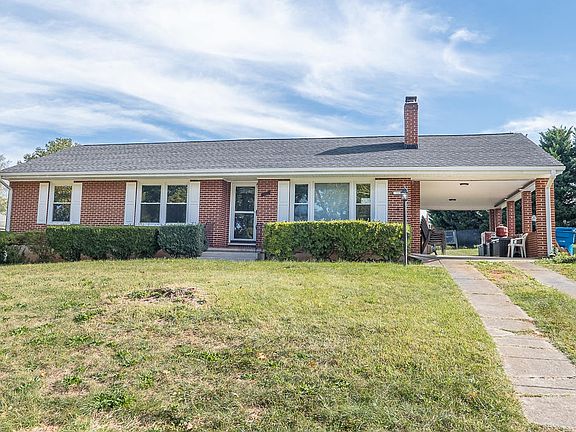 2nd image of 3317 Christian Ave NW