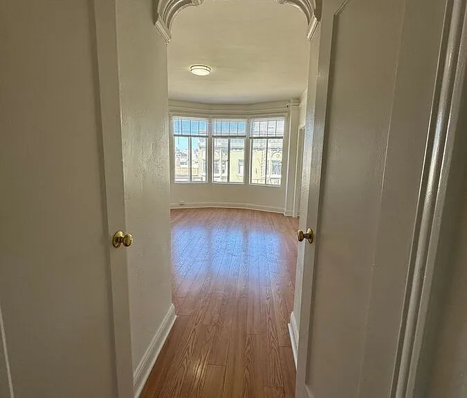 536 Leavenworth Street — Photo 22