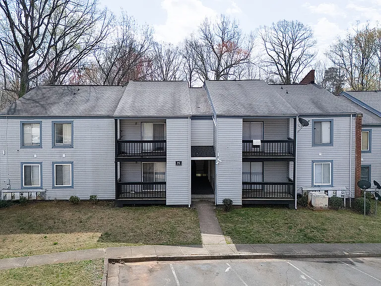 855 Farmhurst Dr #E — Photo 19