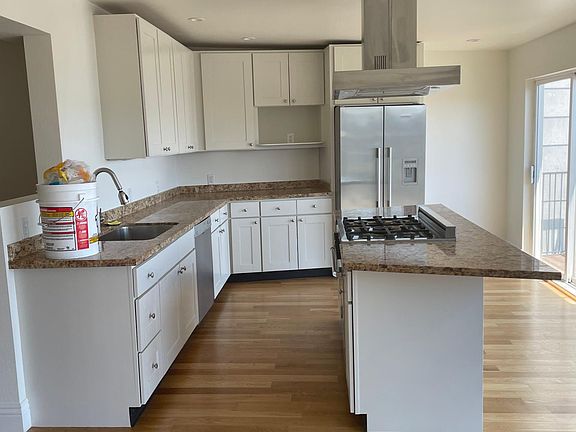 2nd image of 3741 Market St #A