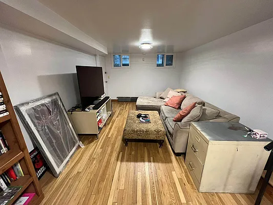 Rented by Corcoran | media 17
