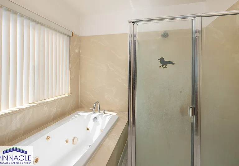 3533 Hinahina St — Photo 14