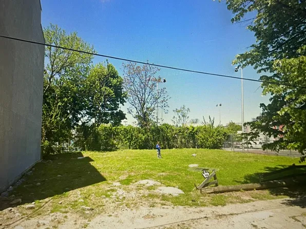 2206 N 11th St, Philadelphia, PA 19133