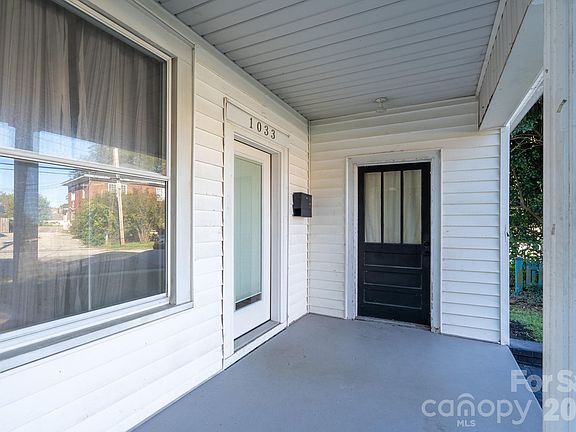 5th image of 1033 S Fulton St