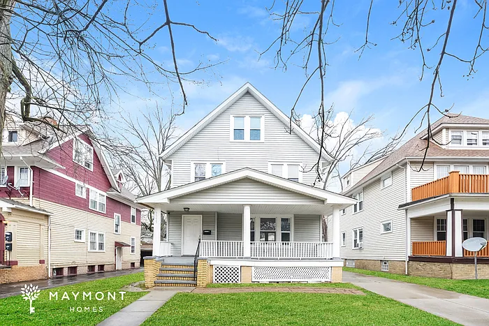 3355 Desota Ave — Photo 1