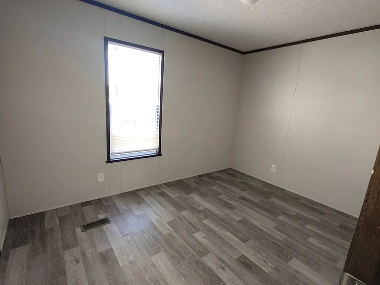 13 E Ashwood Dr — Photo 12