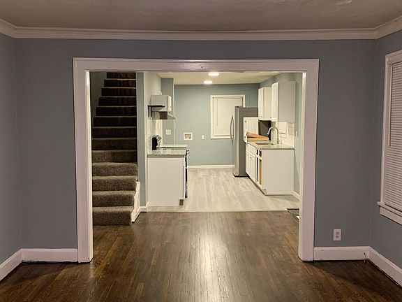 5th image of 4440 Highland Ave
