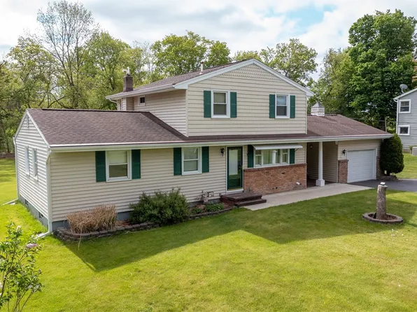 6104 E River Rd, West Henrietta, NY 14586