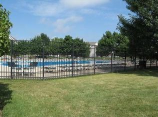 233 Abington St, Valparaiso, IN 46385