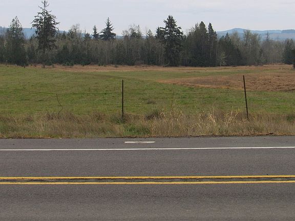 4th image of 4756 Spirit Lake Highway