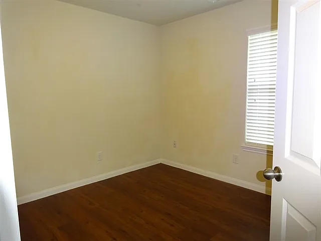 5935 Brenwood Trails Ln — Photo 8