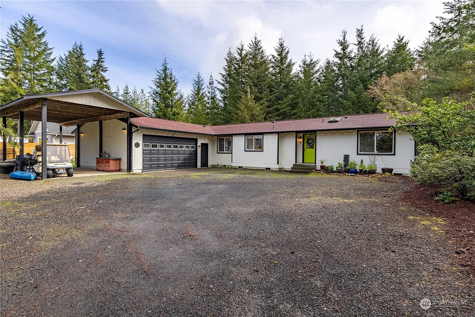 31 E Susan Court photo 1