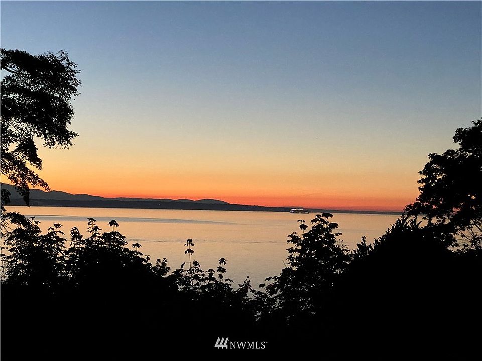 Gorgeous street level view!