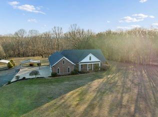 1366 Iron Bridge Rd, Columbia, TN 38401