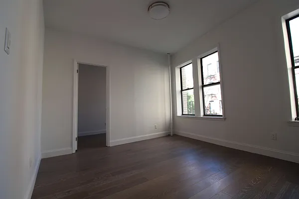 Rented by Blip LLC | media 41