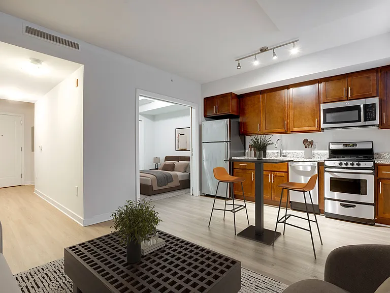 1600 Pennsylvania Ave SE Apartments — Photo 25