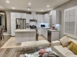 336 Floral Vw, Irvine, CA 92618