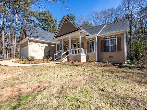 2nd image of 829 Thrash Rd