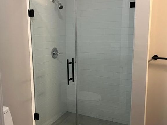 4th image of 29 N Pearl St #3