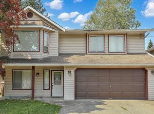 3697 Old Clayburn Rd, Abbotsford, BC V2S7H3