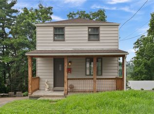 638 Ridgemont Dr, Pittsburgh, PA 15220